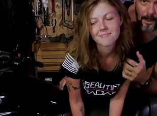 alt, anal-sex, babe, wichsen, tief-in-die-kehle, creampie, junge18, biker, alte, alt-n-junge