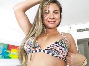 tetas-grandes, adulterio, mamada, latino, rubia, hotel