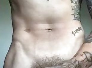 masturbation, amateur, ejaculation-sur-le-corps, énorme-bite, ados, solo, réalité, tatouage, bite