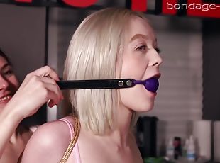 lesbienne, bdsm, blonde, fétiche, bâillonnement, bondage, brunette, tatouage