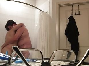 baignade, masturbation, amateur, fellation, gay, secousses, douche, boules, cubain, ours