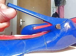 bonitos zapatos azules