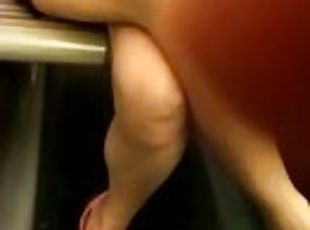 Amateur girl gets caught on voyeur's cam in hot upskirt scene