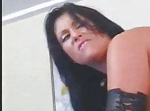 fumando, morena