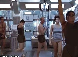 Sigourney Weaver Training