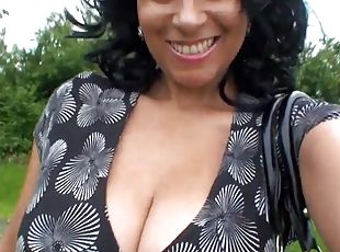 gros-nichons, masturbation, en-plein-air, femme, milf, pornstar, bas, britannique, lingerie, naturel