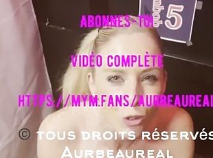 AURBEAUREAL dcouvre le gloryhole et suce 10 mecs qui crache tout sur sa geulle de salope