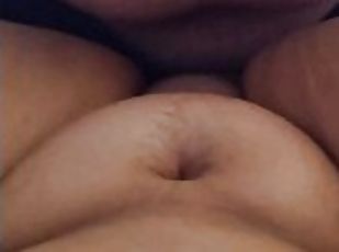 tetas-grandes, amateur, corrida-interna, pareja, regordeta, regordeta-chubby, follando-fucking, casada, tetas, tatuaje