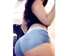 Huge ass calita