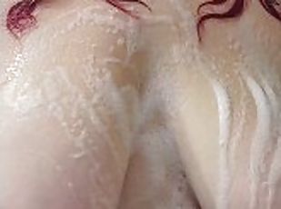 culo, bañando, tetas-grandes, masturbación, amateur, madurita-caliente, masaje, regordeta, ducha, a-solas