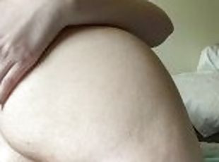 masturbation, chatte-pussy, amateur, anal, ados, jouet, bout-a-bout, solo, rasé, tatouage