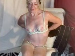 masturbation, amateur, milf, secousses, ejaculation, blonde, solo, petits-seins