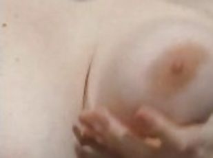 tetas-grandes, masturbación, pezones, amateur, babes, regordeta, tetas, a-solas, morena