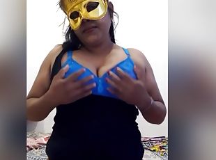 culo, tetas-grandes, amateur, madurita-caliente, regordeta-chubby, webcam, a-solas, morena