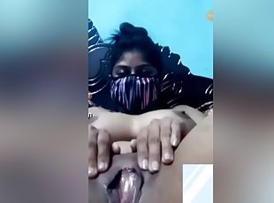 Horny Desi Girl Shows Her Boobs And Pussy