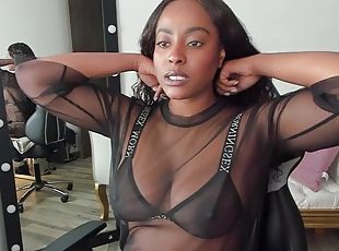 tetas-grandes, masturbación, meando, babes, negra-ebony, latino, negra, bragas, culazo, a-solas