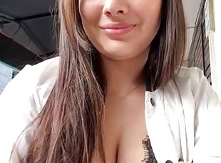 gros-nichons, masturbation, public, solo