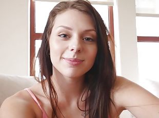 pecorina, cazzi-enormi, sgualdrine, pov, giovani18, famiglie, sorelle