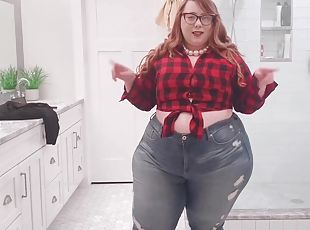 Fat queen tries on clothes for a date - Bbwudderlyadorable