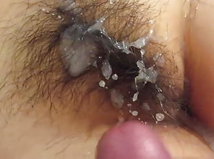 HAIRY TWAT CUM SHOT