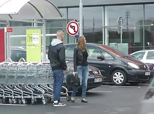 couple, rasé, jeans, trésorerie, réalité