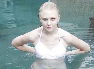 coño-pussy, adolescente, rubia, piscina, bikini, penetración