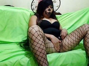 tetas-grandes, amateur, madurita-caliente, latino, zorra, pechugona, halloween