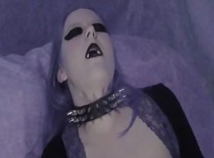 Busty and ugly goth bitch fucks her twat with a dildo in homemade clip