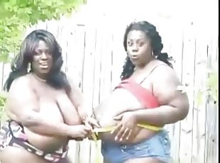 tetas-grandes, madurita-caliente, masaje, negra, calientapollas