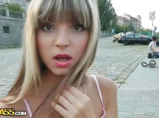 allaperto, pubblici, russe, ragazze-giovani, pov, bionde, reali