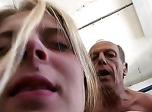 doggy, gammel, dad-girl, ung-18, blond, eldre-older, far, gammel-og-ung