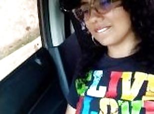 cul, masturbation, orgasme, public, chatte-pussy, voiture, parfait, solo, brunette