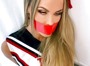 duże-cycki, bdsm, blondynka, cheerleaderka, zniewolenie