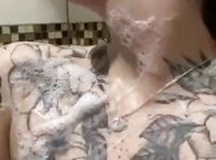 baignade, orgasme, amateur, ejaculation-sur-le-corps, célébrité, brésil, blonde, douche, solo, cocu