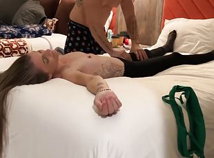 orgasmo, amateur, polla-enorme, madurita-caliente, masaje, corrida-interna, pareja, hotel, morena, tatuaje