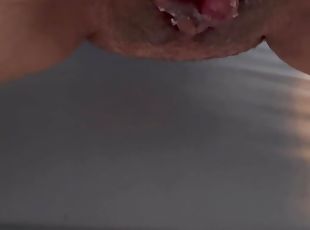 cuatro-patas, orgasmo, meando, coño-pussy, squirting, amateur, maduro, madurita-caliente, casero, corrida-interna