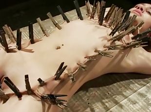 tetas-grandes, babes, juguete, hardcore, sadomasoquismo, esclava, atada, fetichista, amordazada, bondage