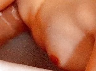 tetas-grandes, squirting, amateur, madurita-caliente, adolescente, a-solas