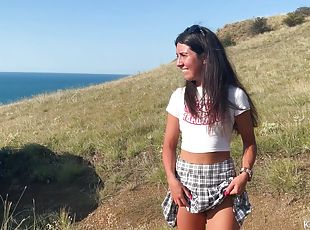 cul, masturbation, orgasme, en-plein-air, pisser, solo, brunette