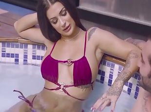 gros-nichons, levrette, en-plein-air, public, amateur, ados, hardcore, latina, pornstar, horny