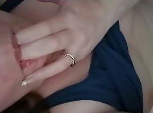 masturbation, vieux, orgasme, chatte-pussy, amateur, milf, belle-femme-ronde, doigtage, jeune-18, plus-agée