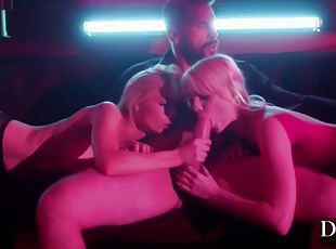 Kenna James, Kayden Kross And Manuel Ferrara In Kayden And Kenna Fornicate Vip In Strip Club