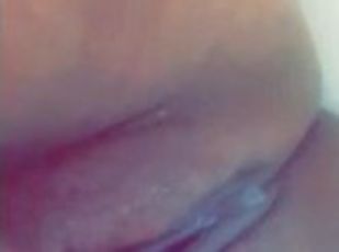 Up close quick cum