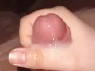 masturbation, amateur, ejaculation-sur-le-corps, ados, branlette, secousses, ejaculation, solo, bite