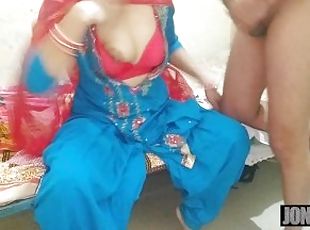 Horny Punjabi bhabhi fucked by bihari clear hindi and punjabi audio