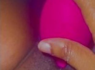 masturbación, orgasmo, coño-pussy, amateur, chorro-de-corrida, negra-ebony, madurita-caliente, corrida-interna, regordeta, consolador