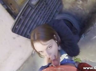 Amateur sucks dick lustily in an alley