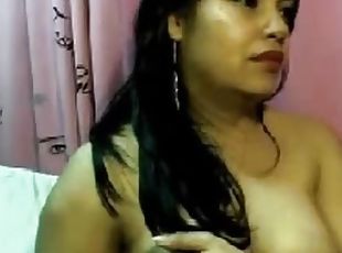 tetas-grandes, latino, regordeta-chubby, natural, webcam, tetas, a-solas