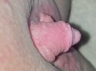 clito, énorme, masturbation, vieux, amateur, jeune-18, plus-agée, fétiche, solo, vieux-jeune