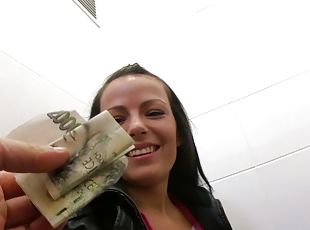 chatte-pussy, fellation, hardcore, point-de-vue, jeune-18, brunette